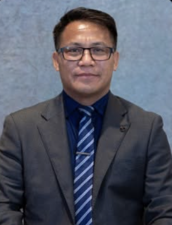 Rev. Peng Ling — Associate Pastor